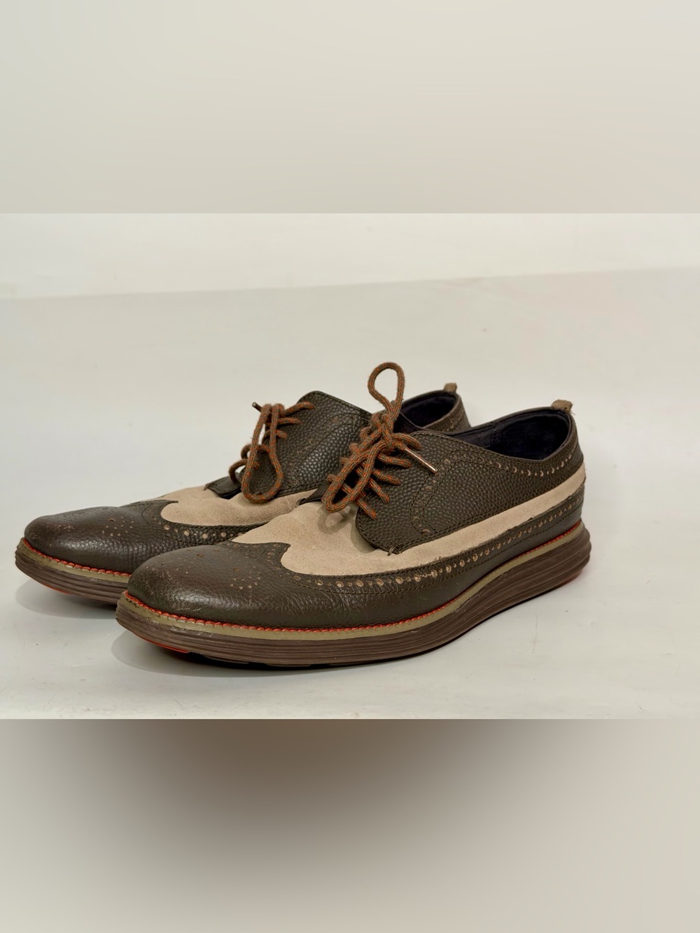 COLE HAAN Men’s 9.5 OriginalGrand Short Wingtip Oxford Men's Brown Dress Shoes